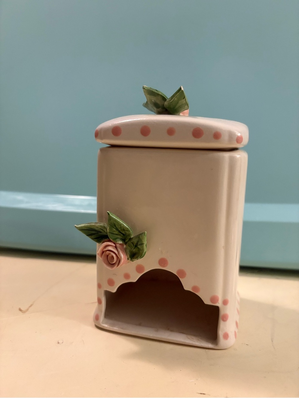 Mud Pie Off White w/Pink Dot and Flowers Tea Bag Canister